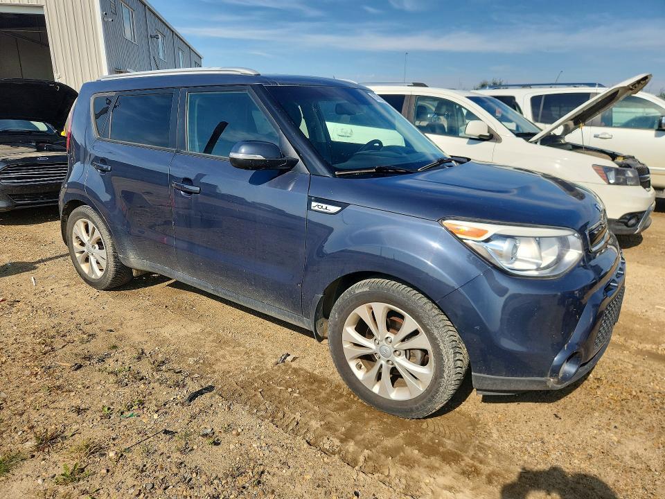 KNDJP3A57F7196028 2015 KIA SOUL photo no. 4