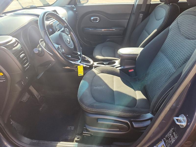 KNDJP3A57F7196028 2015 KIA SOUL photo no. 7