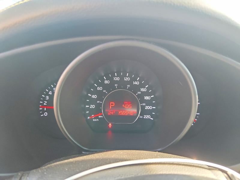 KNDJP3A57F7196028 2015 KIA SOUL photo no. 9