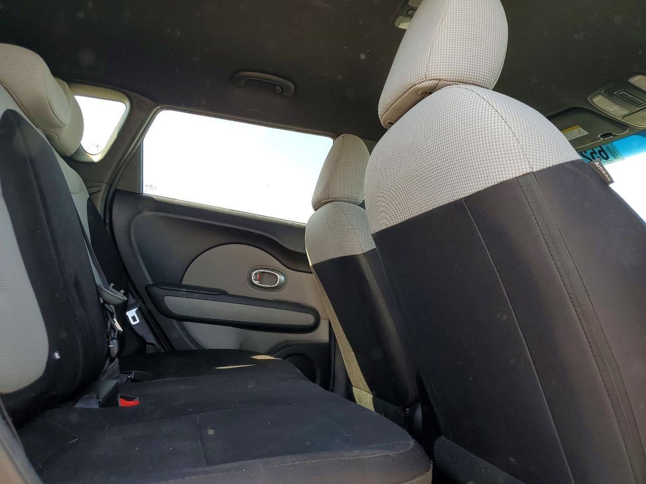 2015 KIA SOUL BASE — Фото 10 из 13