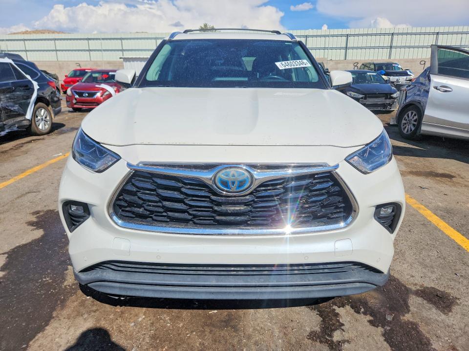 2020 TOYOTA HIGHLANDER HYBRID LIMITED — Фото 5 из 13