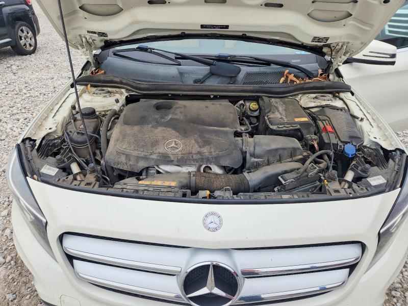 2015 MERCEDES-BENZ GLA 250 — Фото 11 из 12