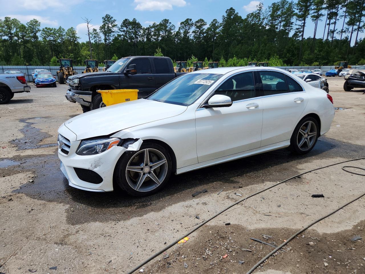 2015 MERCEDES-BENZ C 300 — Фото 2 из 16