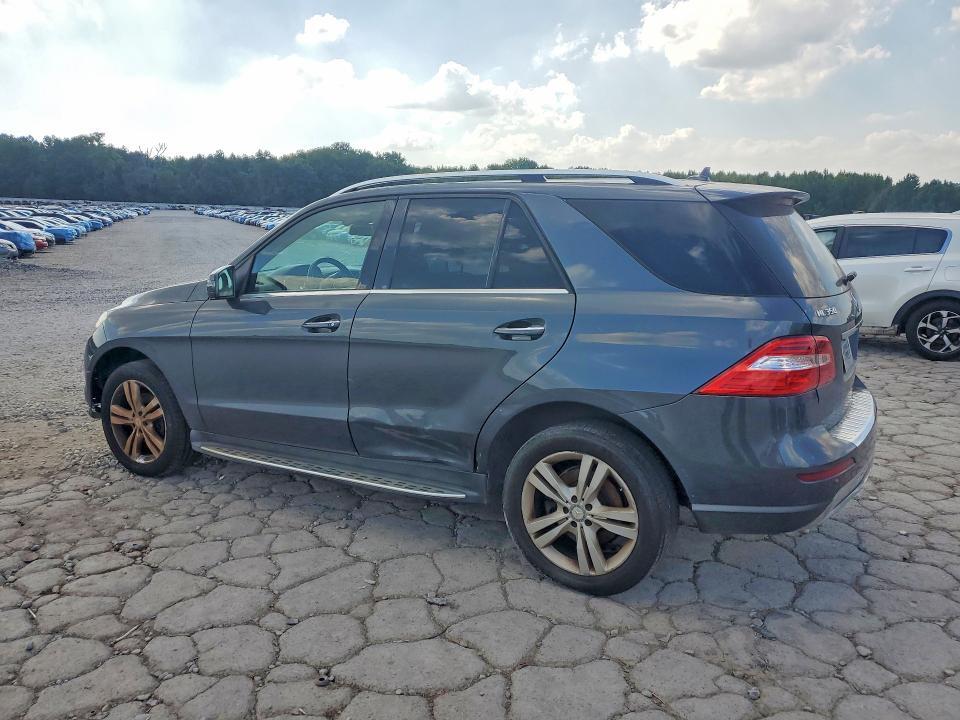 2015 MERCEDES-BENZ ML 350 — Фото 2 из 12