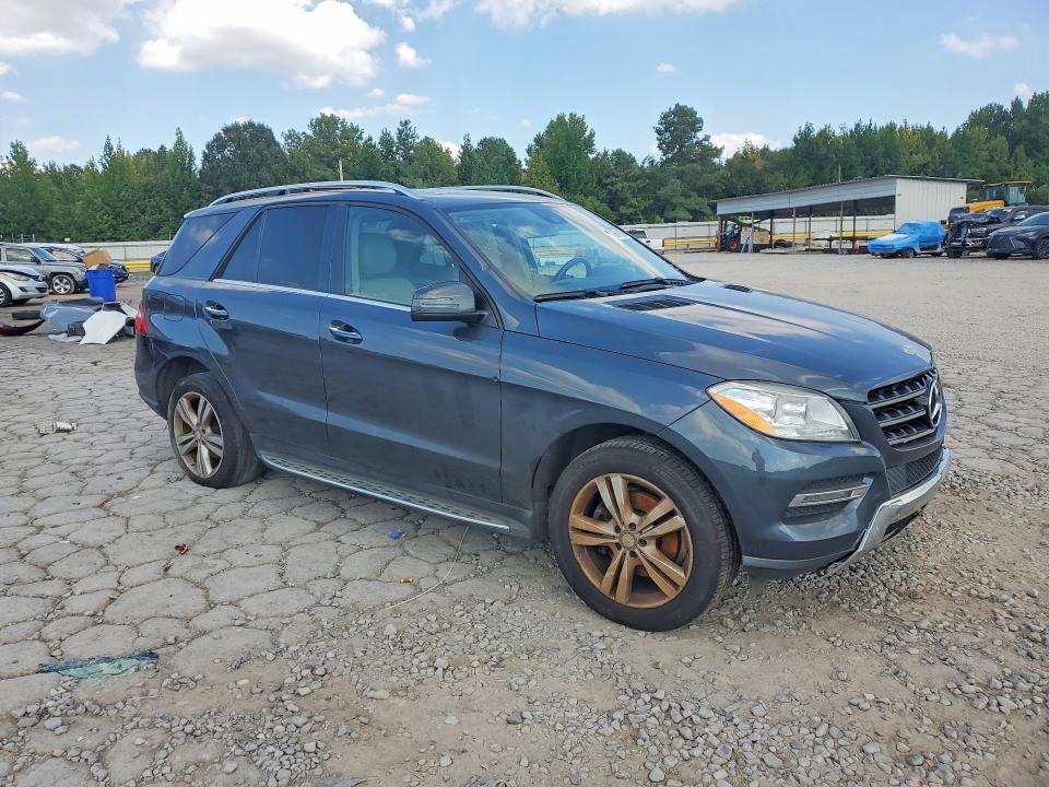 2015 MERCEDES-BENZ ML 350 — Фото 4 из 12
