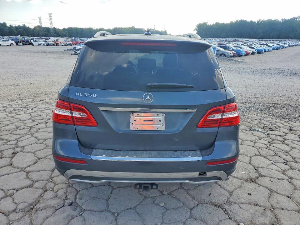 2015 MERCEDES-BENZ ML 350 — Фото 6 из 12