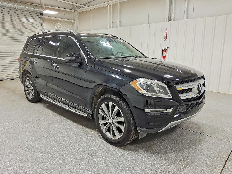 2015 MERCEDES-BENZ GL 450 4MATIC — Фото 4 из 13