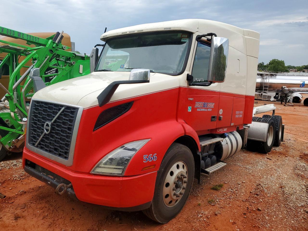 2020 VOLVO VNR 4V4WC9EH9LN260266