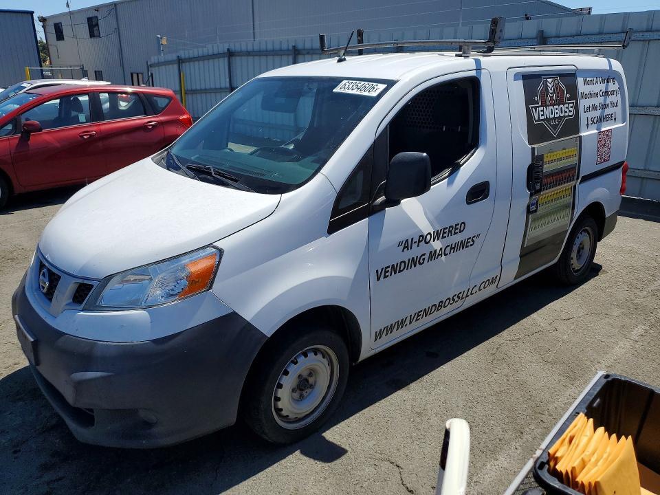 2015 NISSAN NV200 3N6CM0KNXFK732161