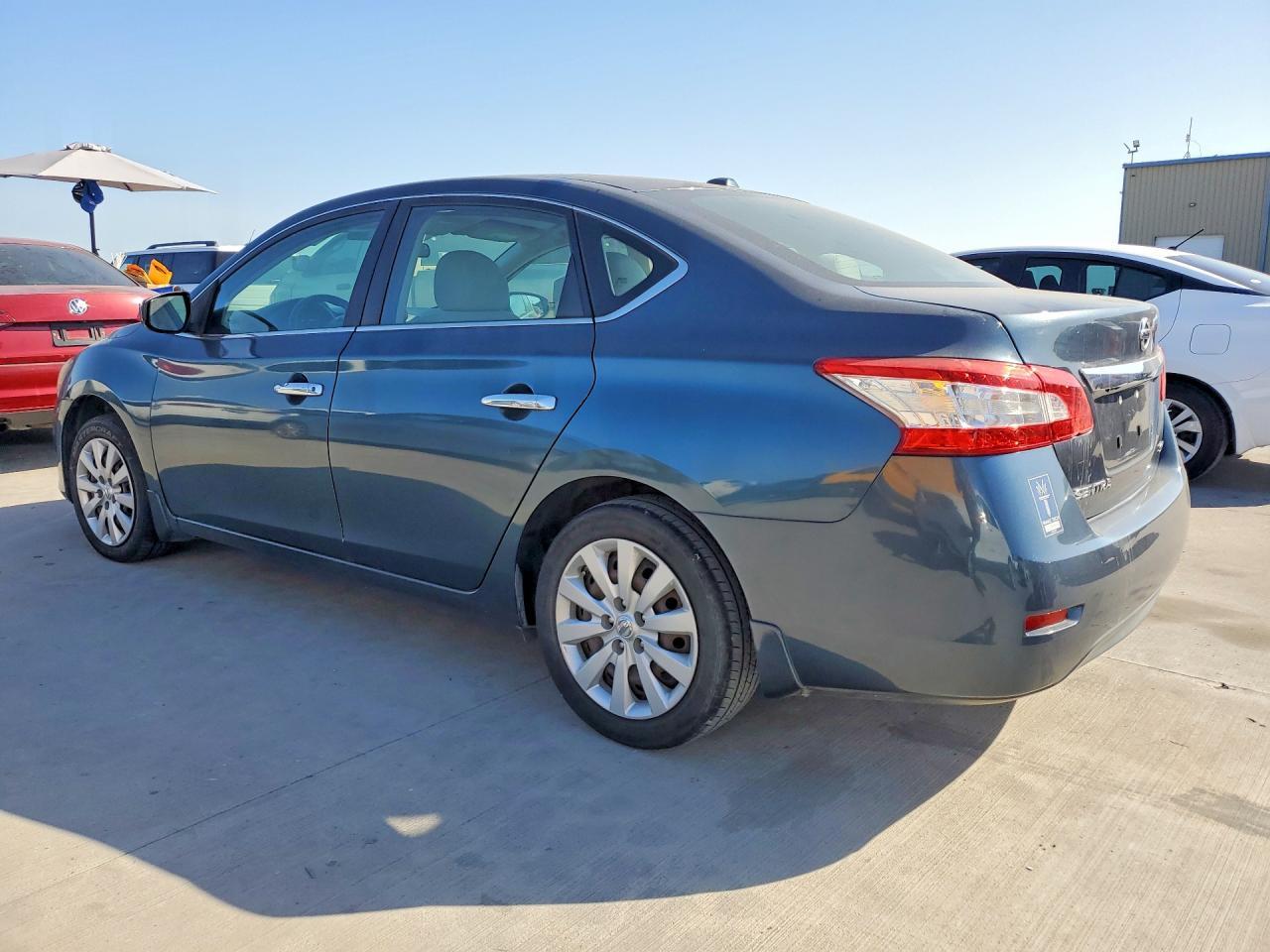 2015 NISSAN SENTRA SV — Фото 2 из 12