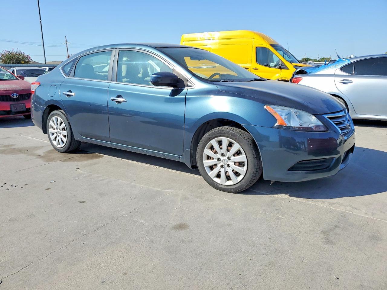 2015 NISSAN SENTRA SV — Фото 4 из 12