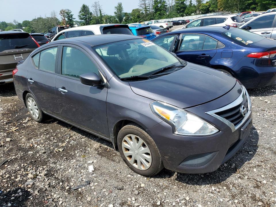 3N1CN7AP4FL884025 2015 NISSAN VERSA photo no. 4