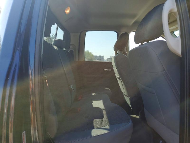 2015 RAM 1500 SLT — Фото 10 из 12