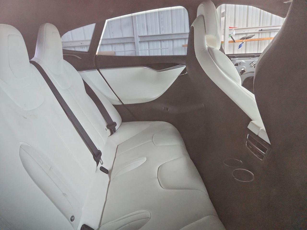 2017 TESLA MODEL S — Фото 10 из 12