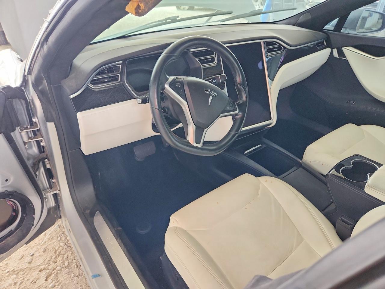 2017 TESLA MODEL S — Фото 8 из 12