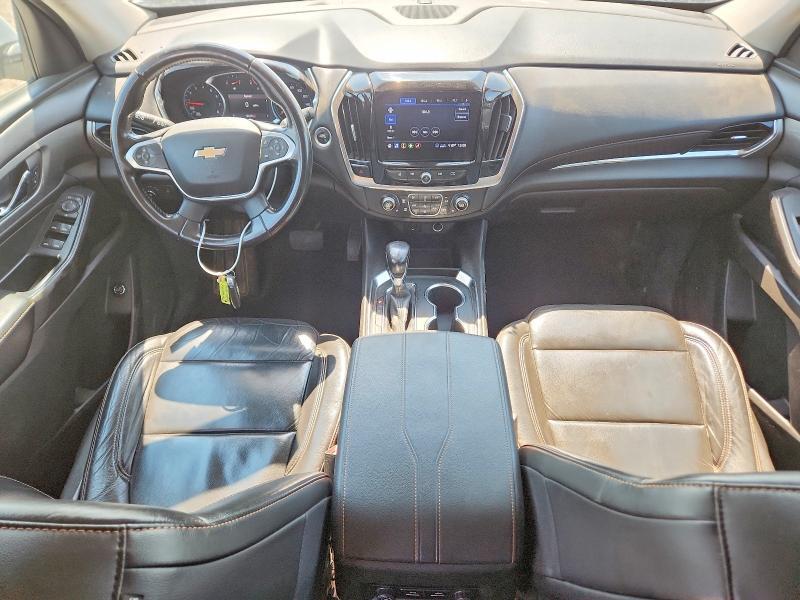 2021 CHEVROLET TRAVERSE LT — Фото 8 из 13