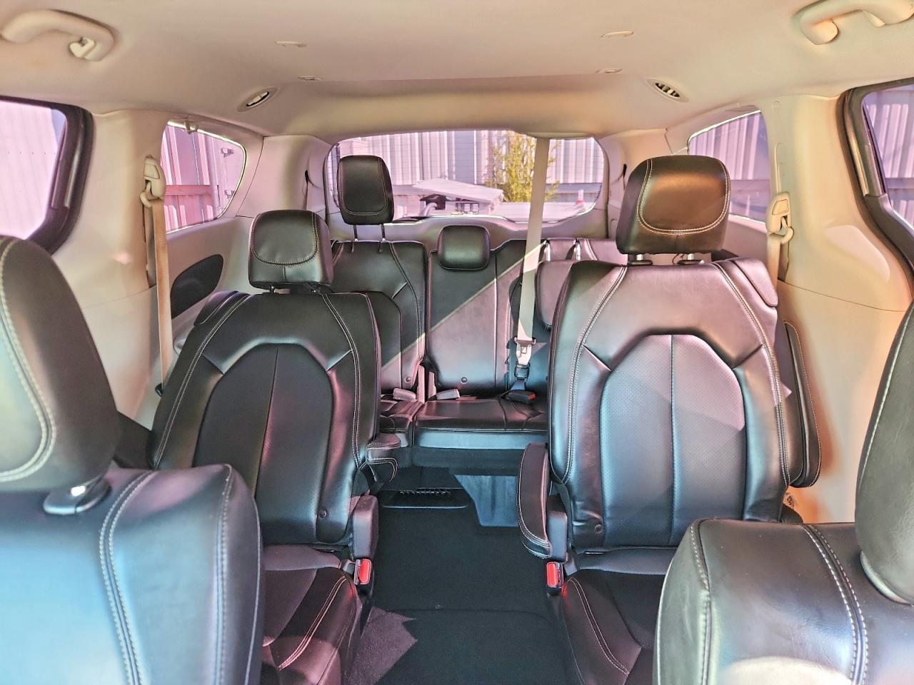 2021 CHRYSLER VOYAGER LXI — Фото 10 из 13
