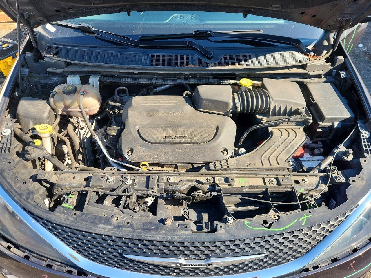 2021 CHRYSLER VOYAGER LXI — Фото 12 из 13