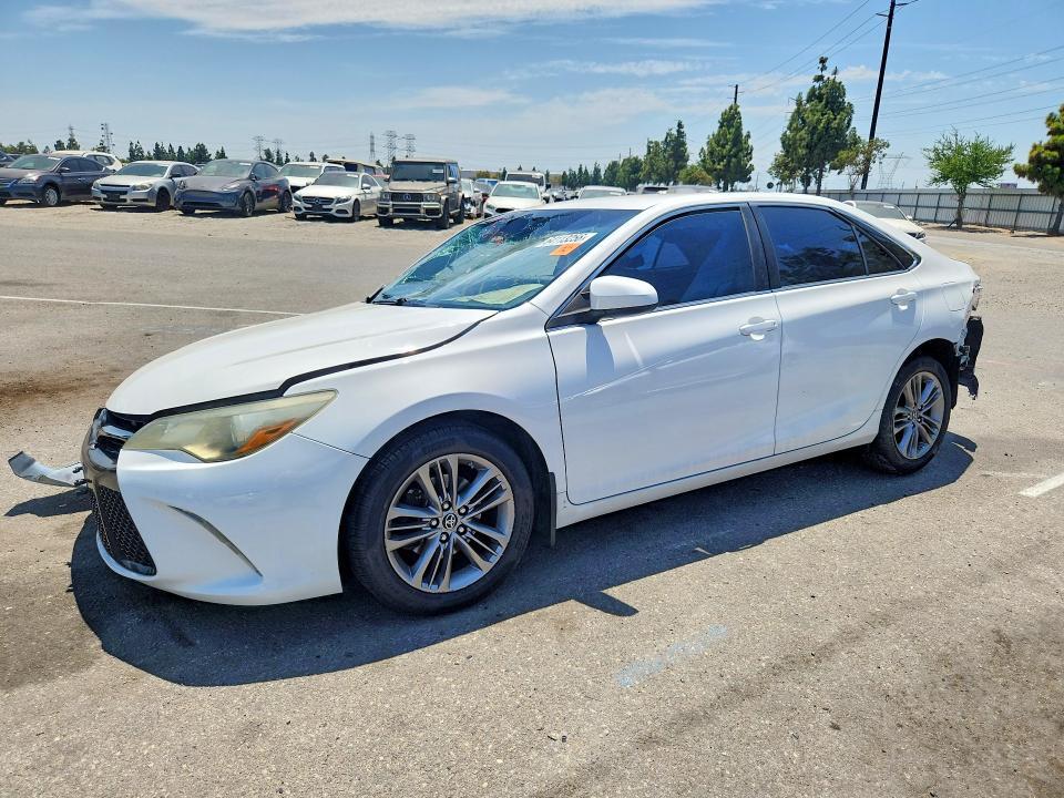 2015 TOYOTA CAMRY 4T1BF1FK1FU920285