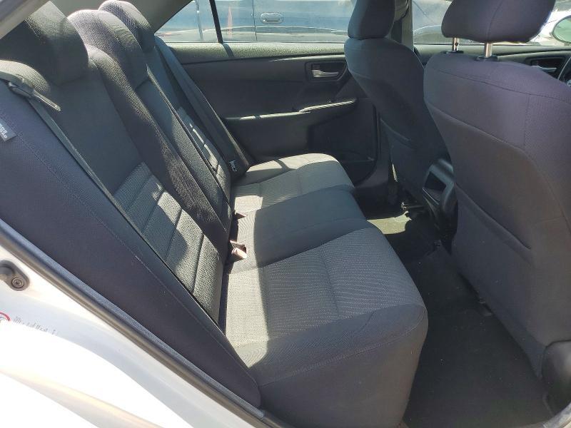 2015 TOYOTA CAMRY LE — Фото 10 из 12