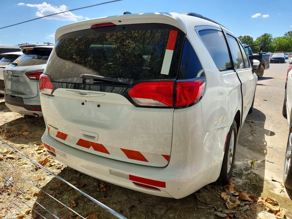 2021 CHRYSLER VOYAGER LXI — Фото 6 из 13