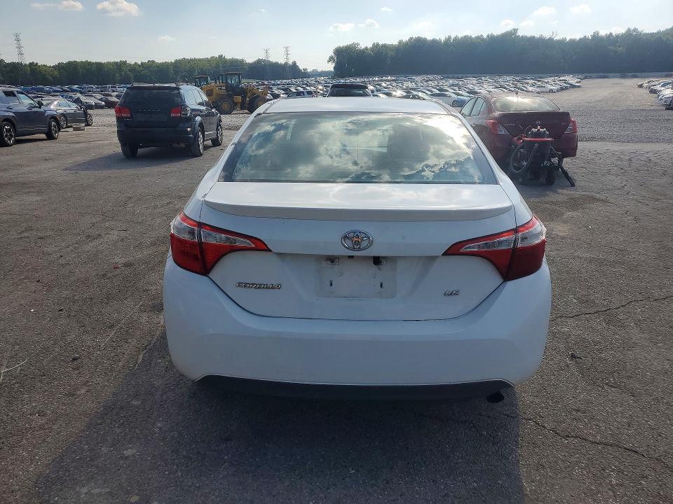 2015 TOYOTA COROLLA LE — Фото 6 из 12