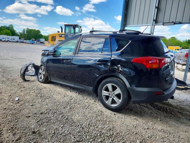 2T3WFREV6FW146232 2015 TOYOTA RAV4 photo no. 2