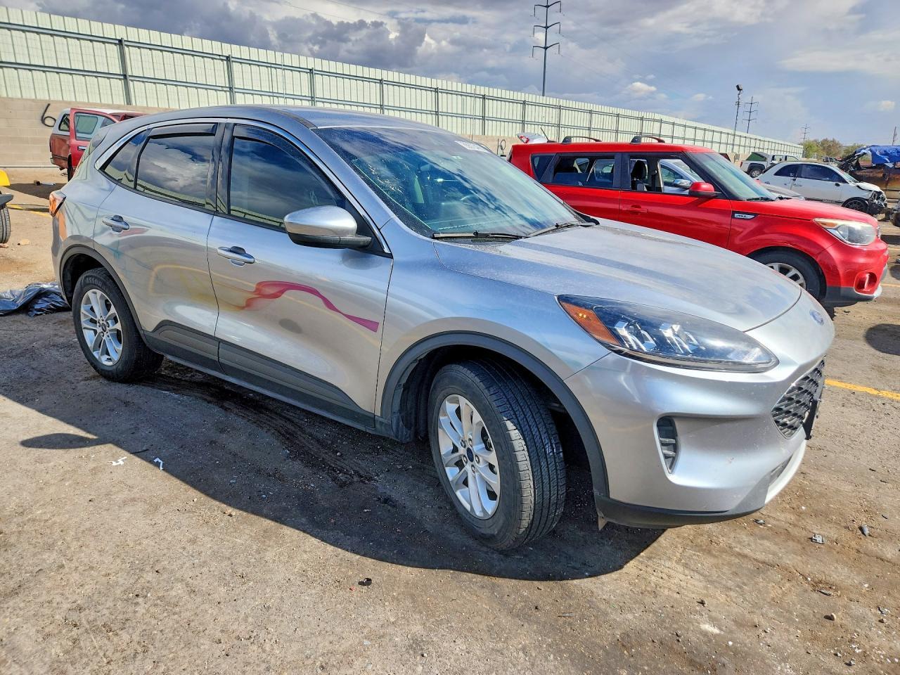 1FMCU9BZ5MUA18635 2021 FORD ESCAPE photo no. 4
