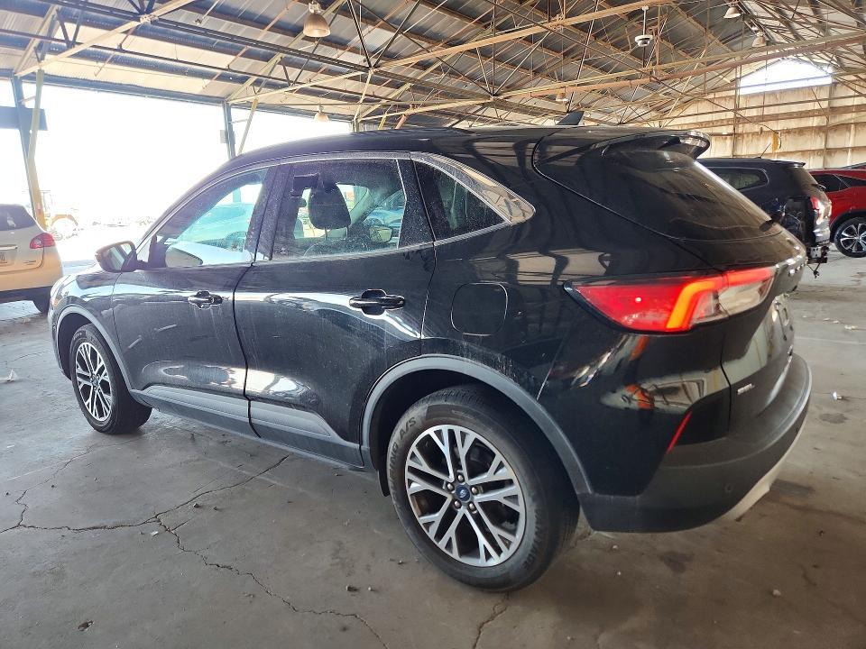2021 FORD ESCAPE SEL — Фото 2 из 13