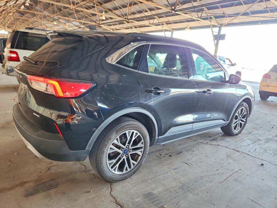 2021 FORD ESCAPE SEL — Фото 3 из 13