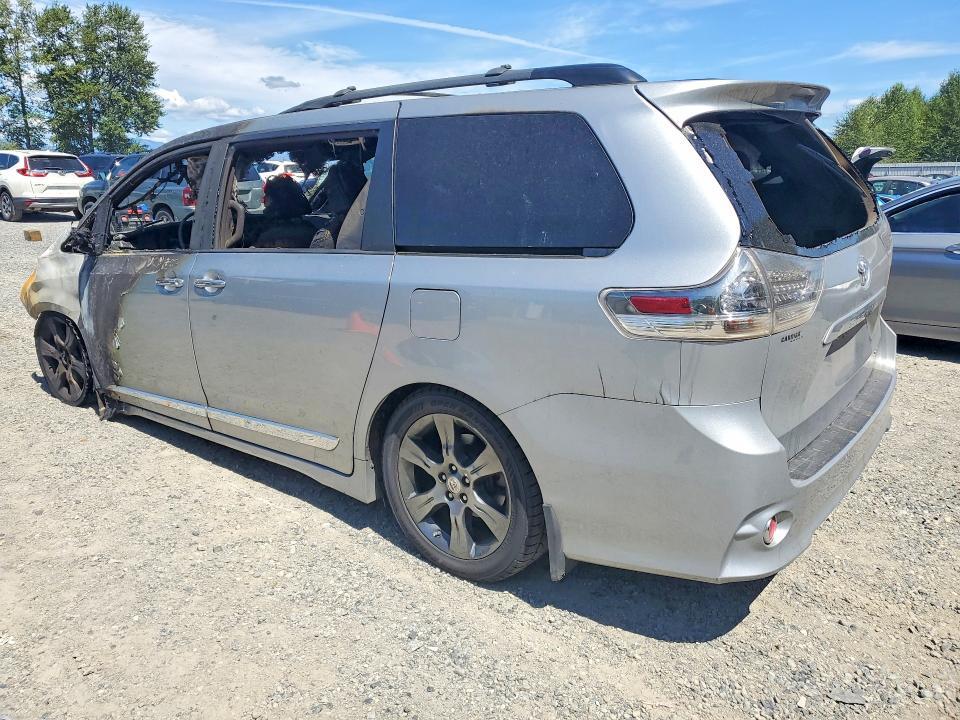 2015 TOYOTA SIENNA SPORT — Фото 2 из 14