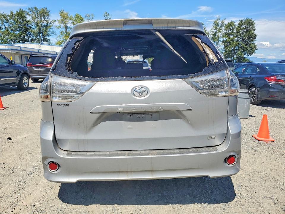 2015 TOYOTA SIENNA SPORT — Фото 6 из 14