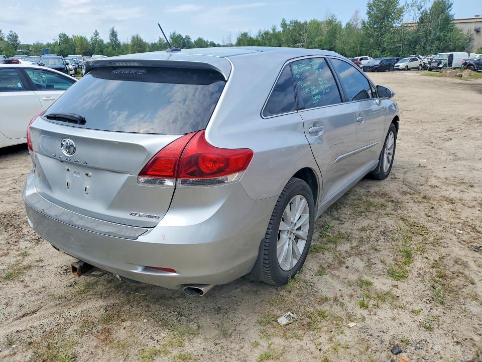 2015 TOYOTA VENZA LE — Фото 3 из 14