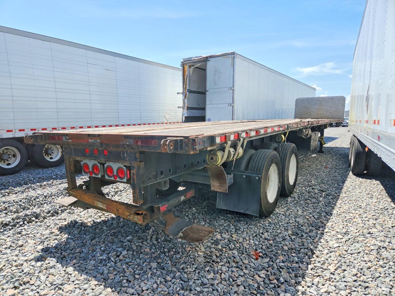 2015 UTILITY FS2CHS FLATBED TRAILER — Фото 3 из 9