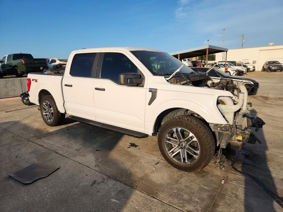 2021 FORD F150 XL — Фото 4 из 13