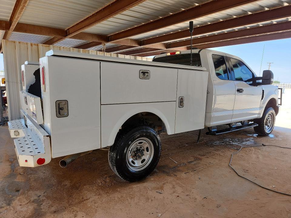 2021 FORD F250 SUPER DUTY — Фото 3 из 12