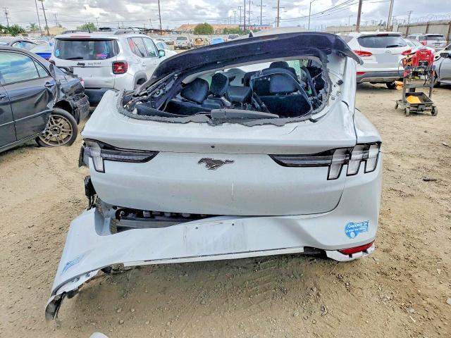 2021 FORD MUSTANG MACH-E SELECT — Фото 6 из 14