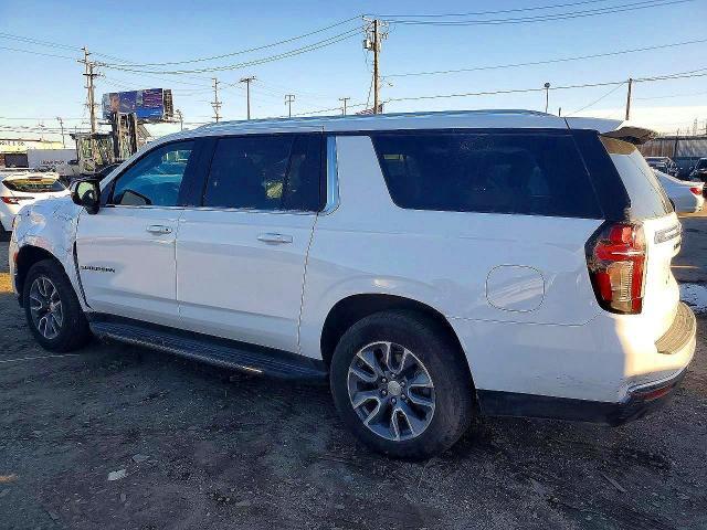 2024 CHEVROLET SUBURBAN — Фото 2 из 13