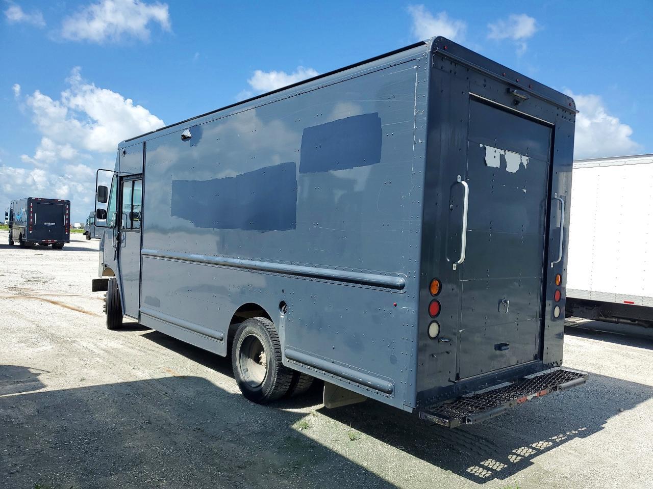 2021 FREIGHTLINER CHASSIS M LINE WALK-IN VAN — Фото 2 из 13