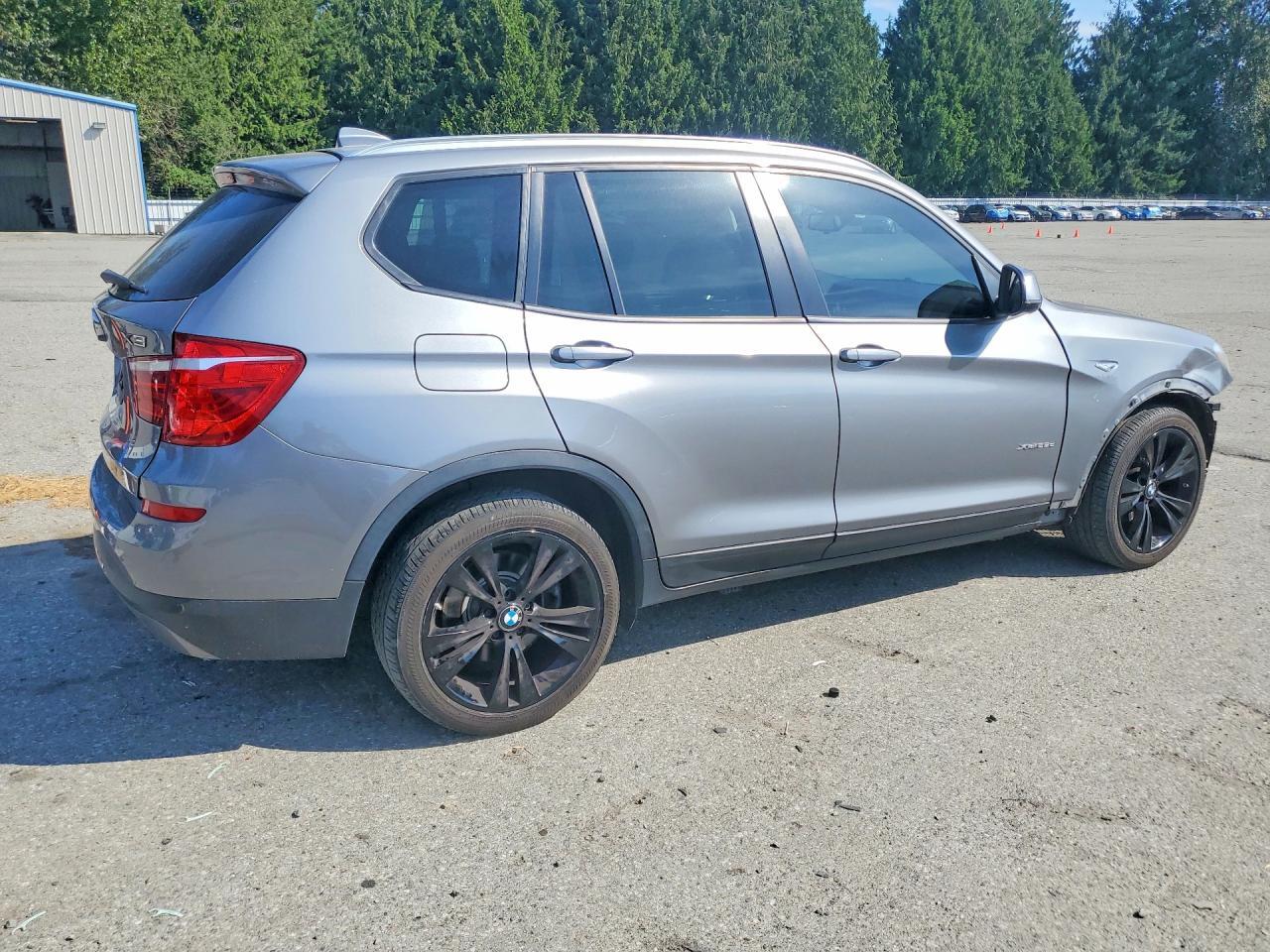 2016 BMW X3 XDRIVE28D — Фото 3 из 14