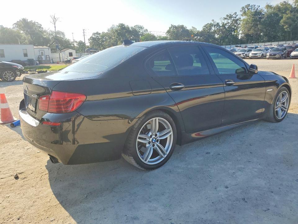 2016 BMW 5 SERIES — Фото 3 из 12
