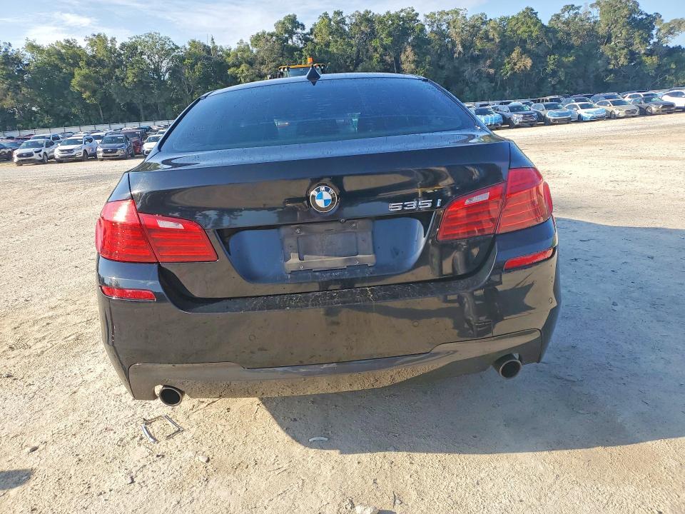 2016 BMW 5 SERIES — Фото 6 из 12