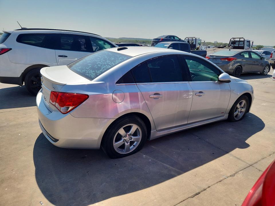 2016 CHEVROLET CRUZE LIMITED LT — Фото 3 из 12