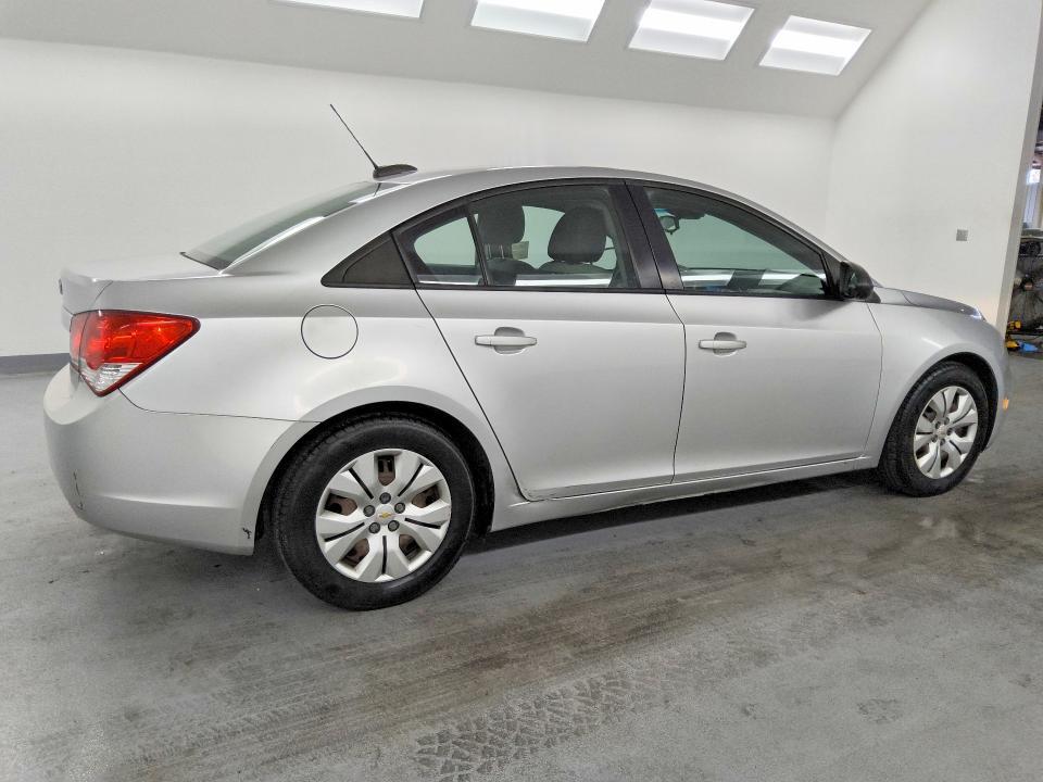 2016 CHEVROLET CRUZE LIMITED LS — Фото 3 из 13