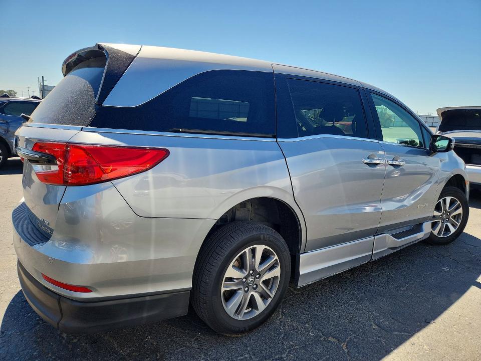 2021 HONDA ODYSSEY ELITE — Фото 3 из 14