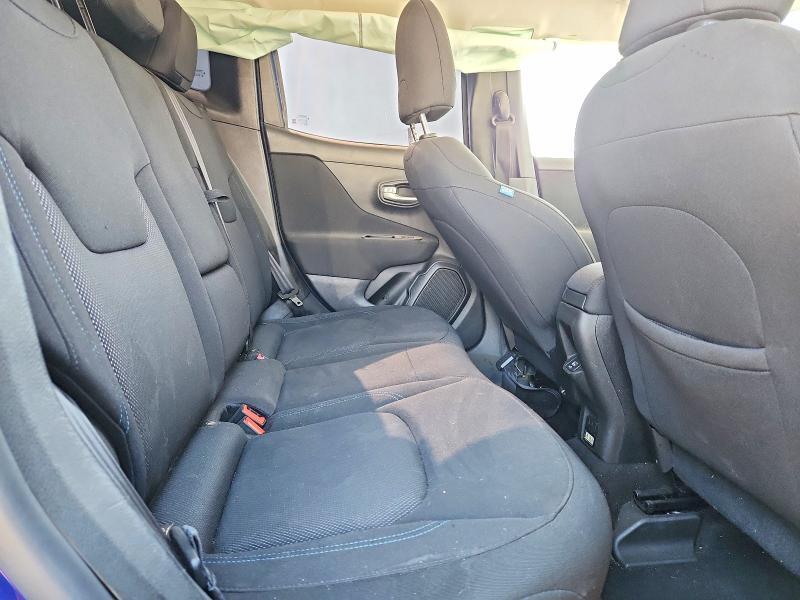 2021 JEEP RENEGADE LATITUDE — Фото 11 из 14