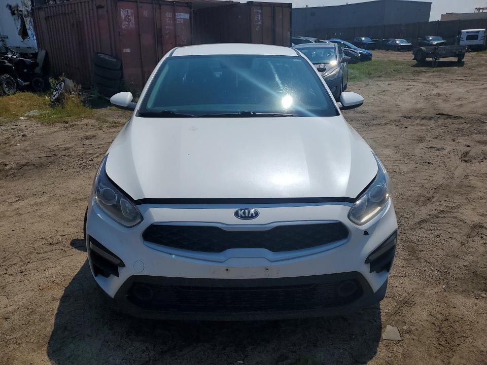 2021 KIA FORTE FE — Фото 5 из 12