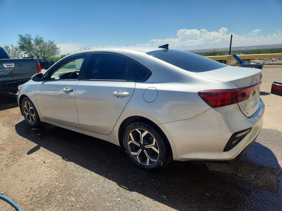 2021 KIA FORTE LXS — Фото 2 из 13