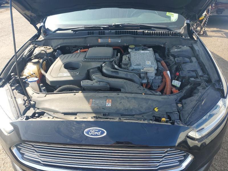 2016 FORD FUSION SE PHEV — Фото 11 из 12