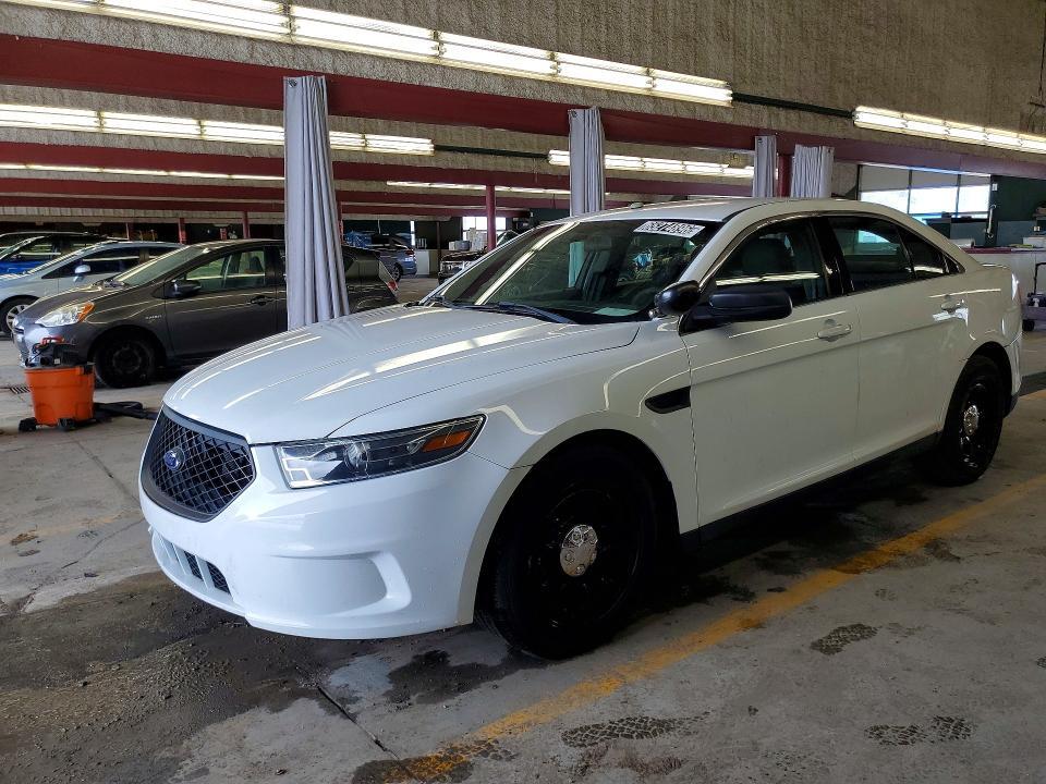 2016 FORD TAURUS 1FAHP2MK3GG111784